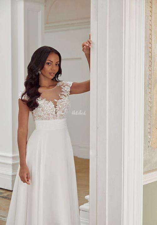 44545, Sincerity Bridal