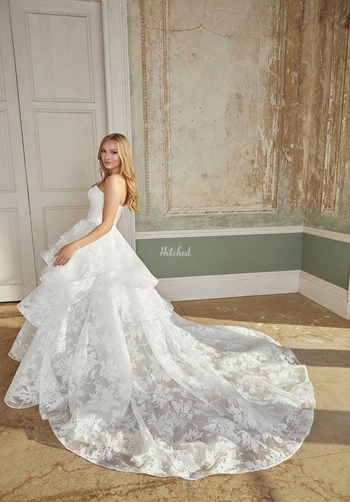 44555, Sincerity Bridal