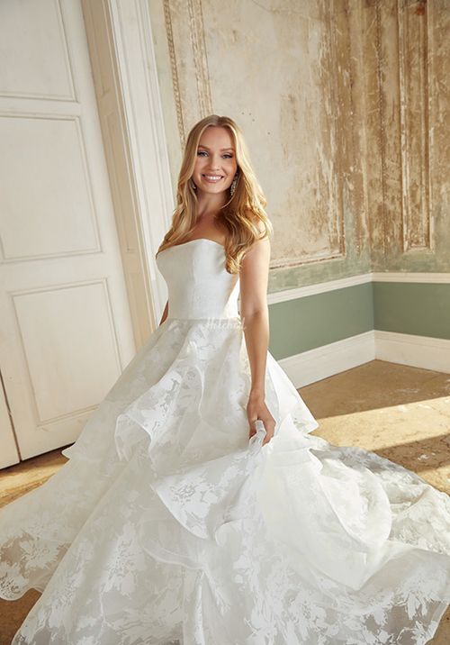 44555, Sincerity Bridal