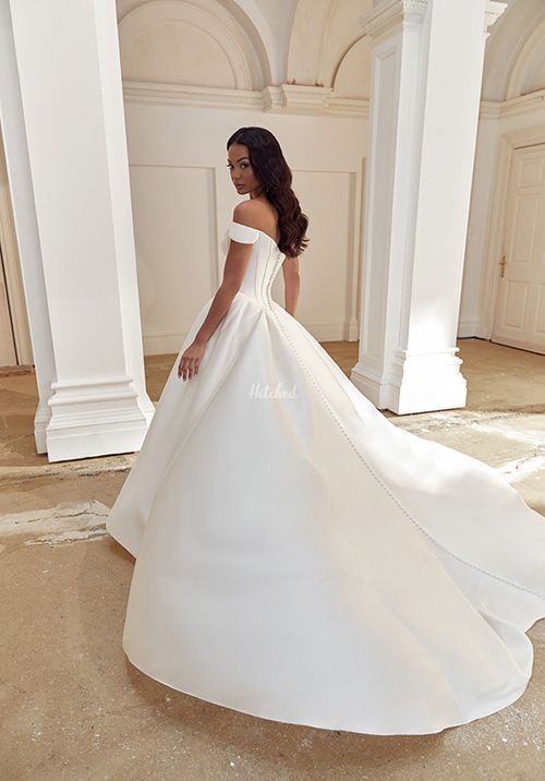 44558, Sincerity Bridal