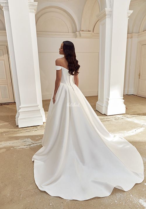 44558, Sincerity Bridal