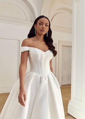 44558, Sincerity Bridal