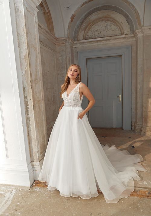 44559, Sincerity Bridal