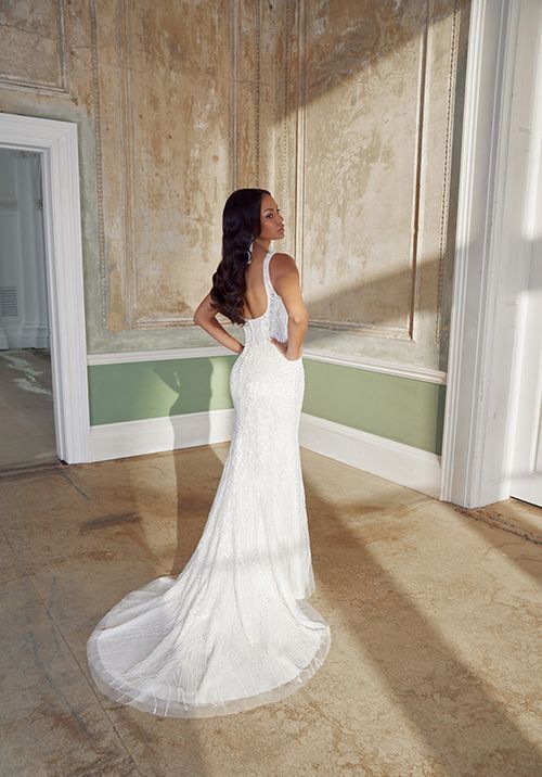 44563, Sincerity Bridal