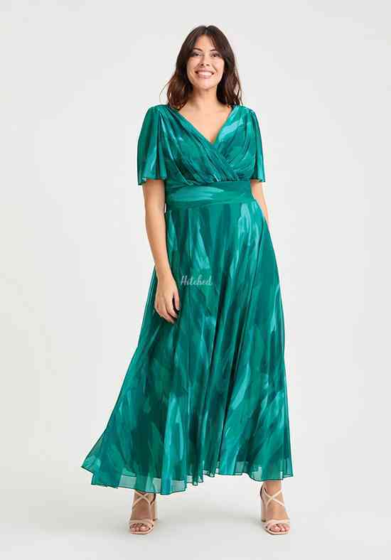 Isabelle Sea Green Float Sleeve Maxi Dress Mother Of The Bride Dress from Scarlett & Jo - hitched.co.uk Isabelle Sea Green Float Sleeve Maxi Dress Mother Of The Bride Dress from Scarlett & Jo - hitched.co.uk