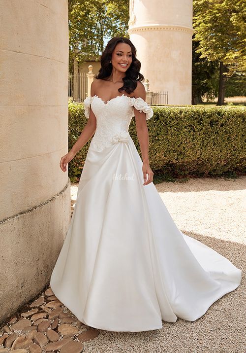44570, Sincerity Bridal