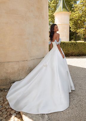 44570, Sincerity Bridal