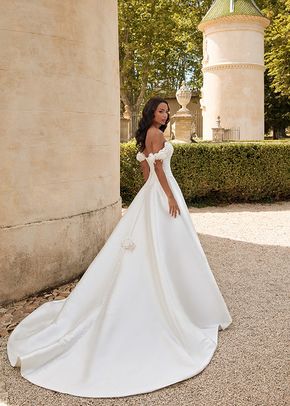44570, Sincerity Bridal