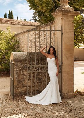 44571, Sincerity Bridal