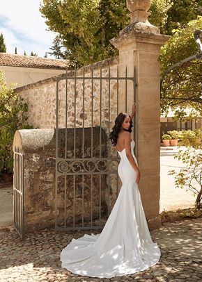 44571, Sincerity Bridal