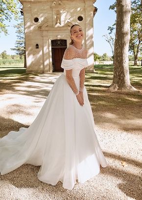 44581, Sincerity Bridal