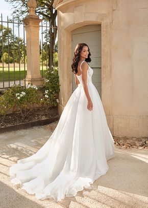 44586, Sincerity Bridal
