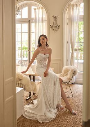 Genevieve, Adore by Justin Alexander
