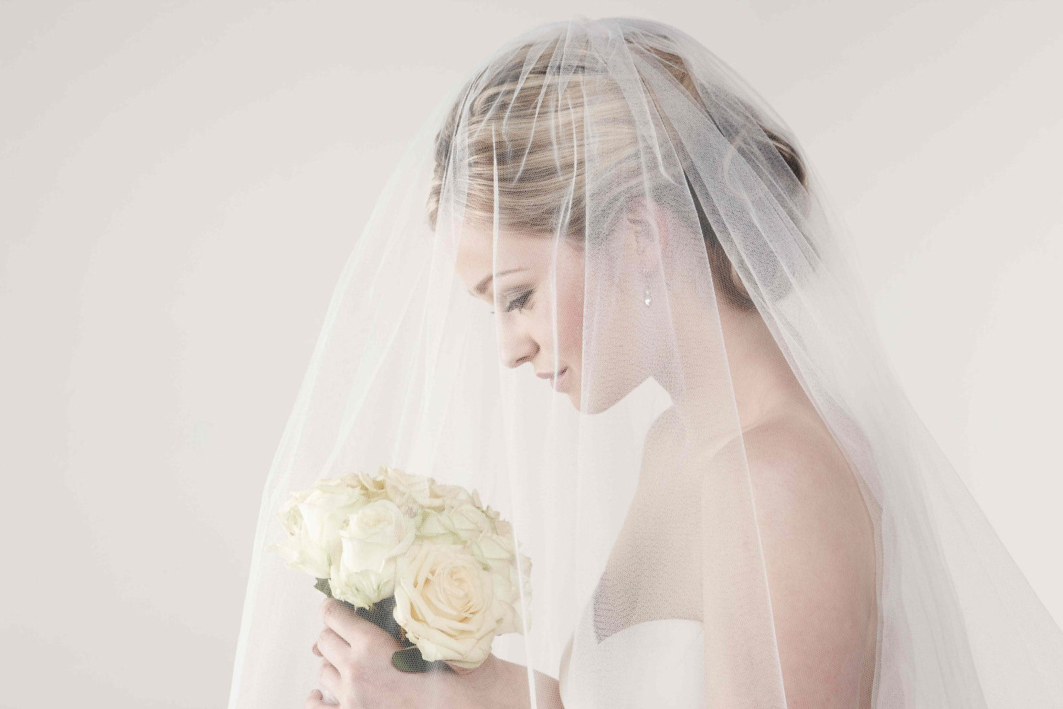 Brindley bridal hair comb Wedding Dress from Lily Houston 