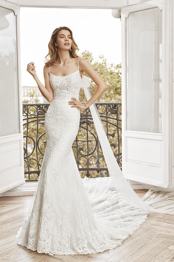 Newark Wedding Dress from Aire Barcelona - hitched.co.uk