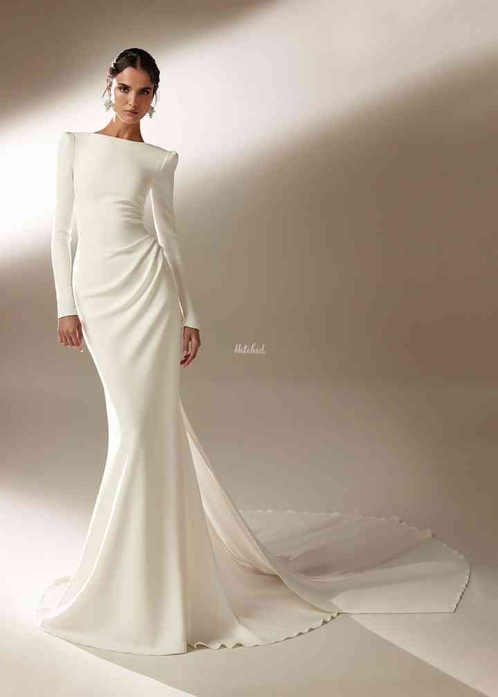 bateau bridal gowns