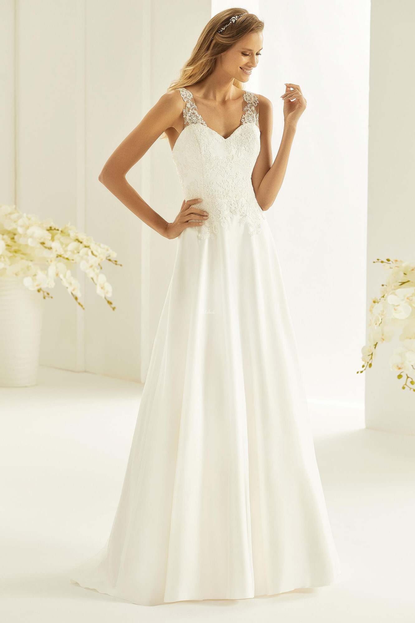 Fiona Wedding Dress from Bianco Evento - hitched.co.uk