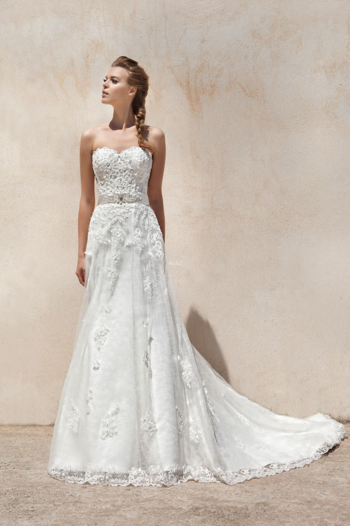 Tiffany Wedding Dress from Donna Salado - hitched.co.uk