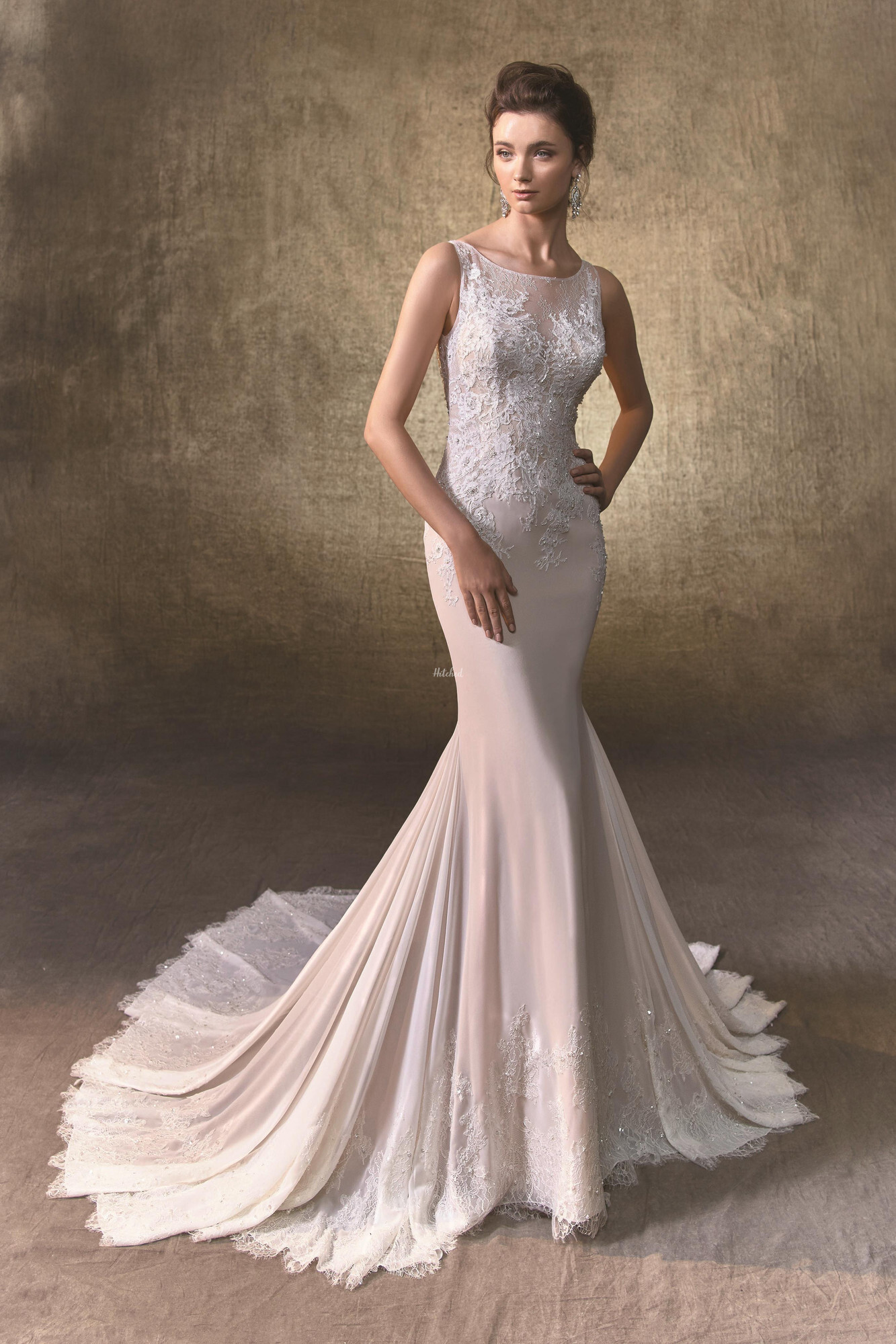 Layla Wedding Dress from Enzoani - hitched.co.uk