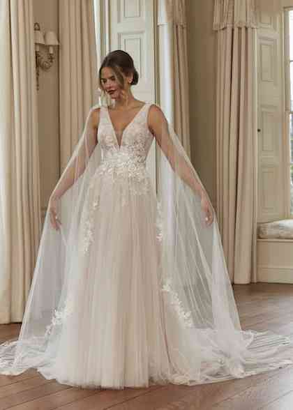 Pronovias jeanne shop