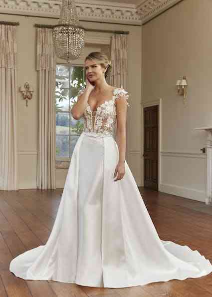 Silk Wedding Dresses & Bridal Gowns