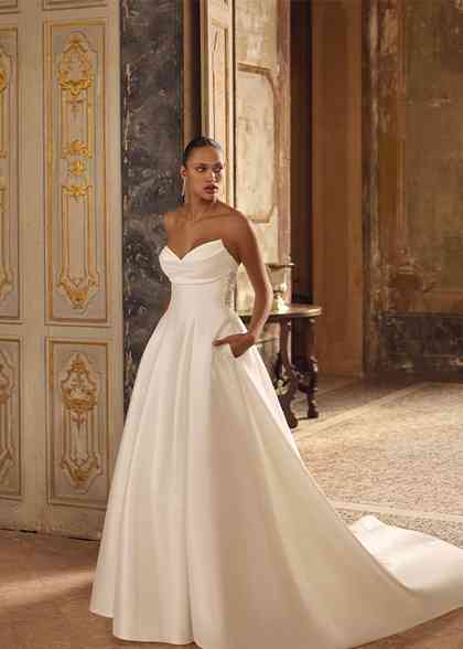 Josette Wedding Dress from Justin Alexander - hitched.co.uk