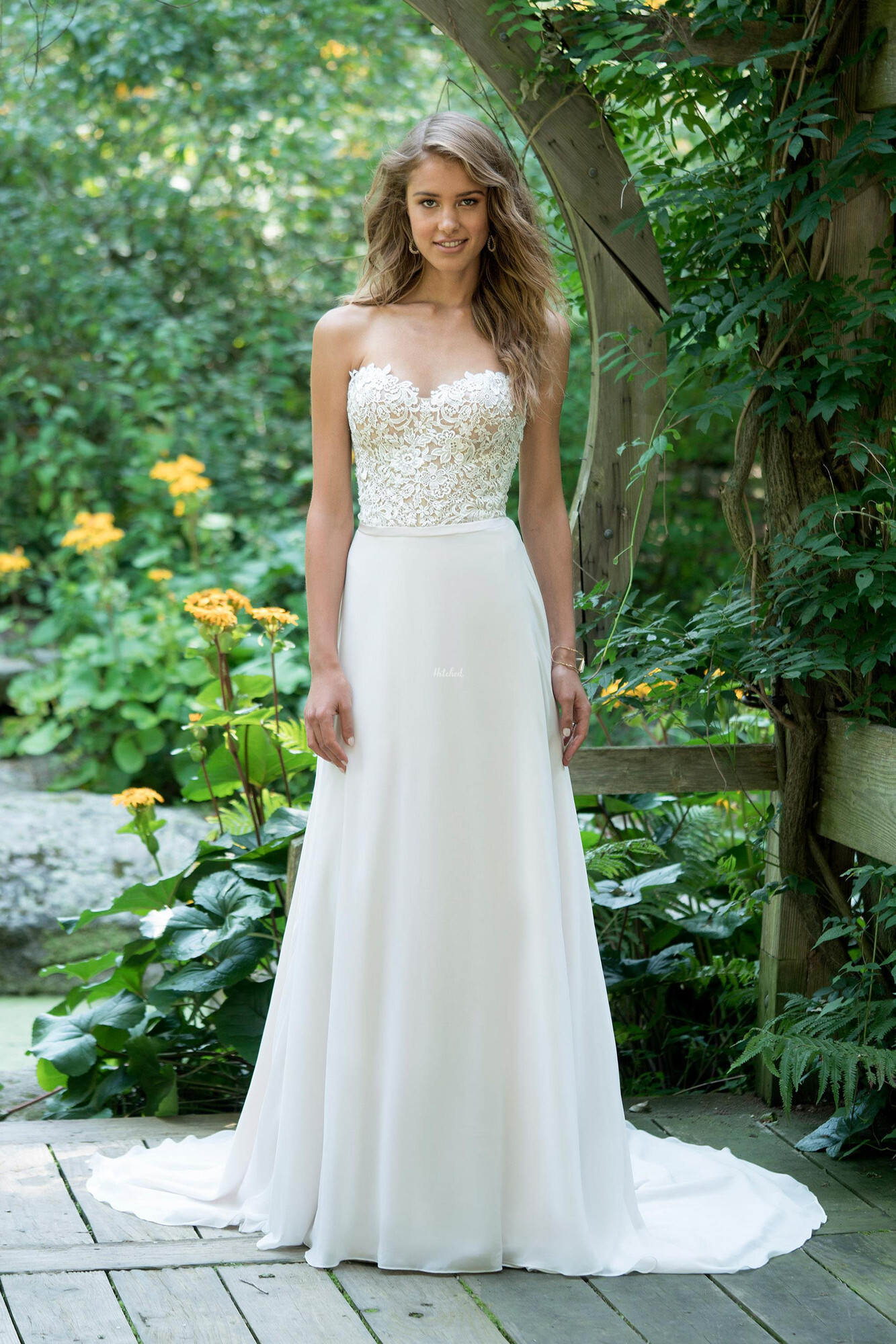 66019 Wedding Dress from Lillian West - hitched.co.uk