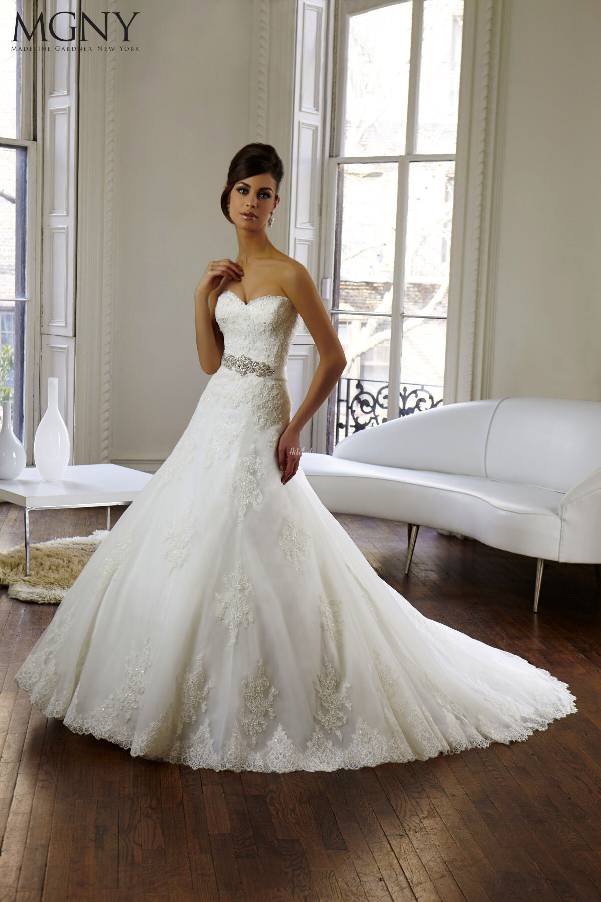 51041 Wedding Dress from Madeline Gardner New York - hitched.co.uk