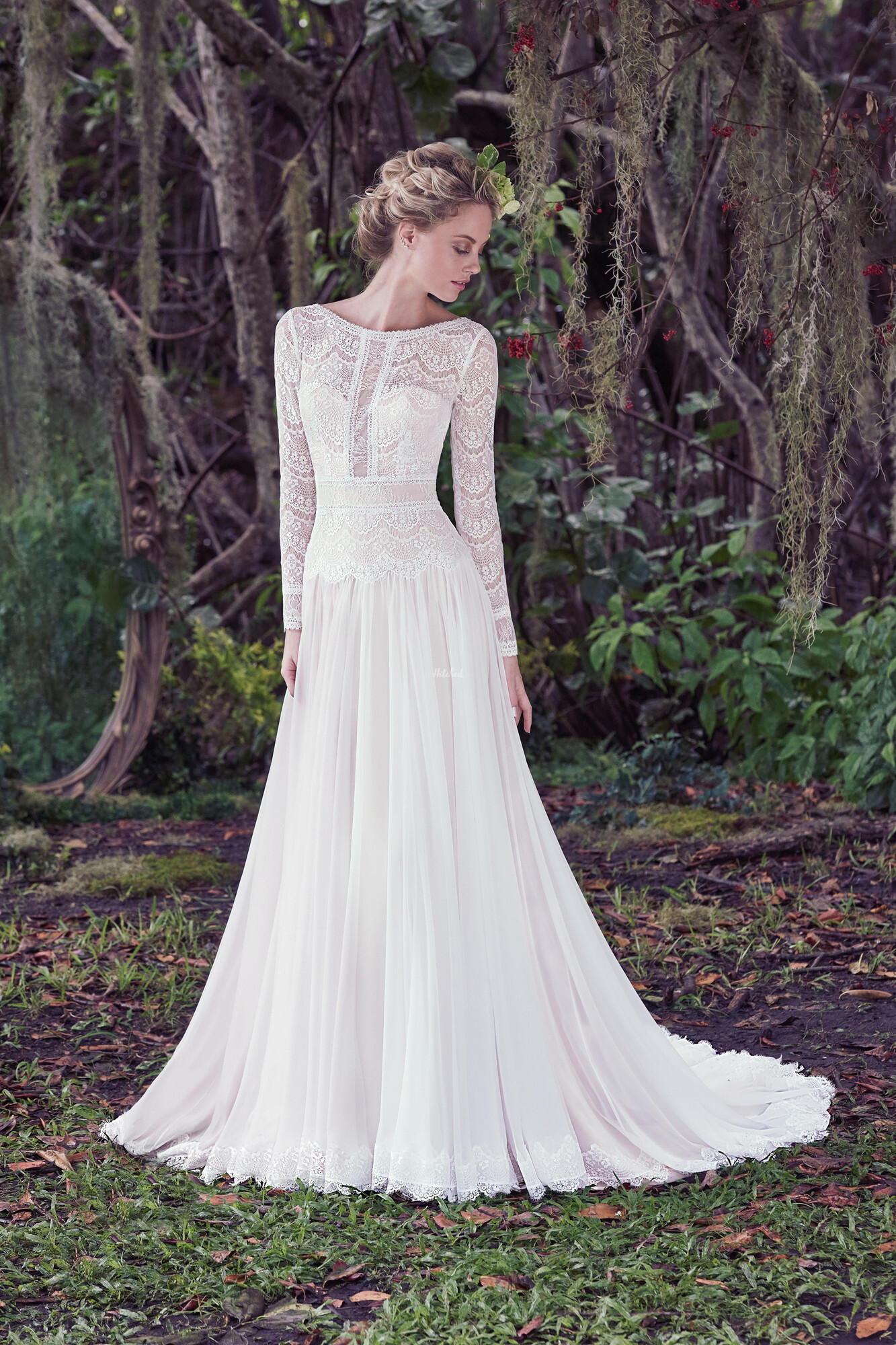 Deirdre Wedding Dress from Maggie Sottero - hitched.co.uk