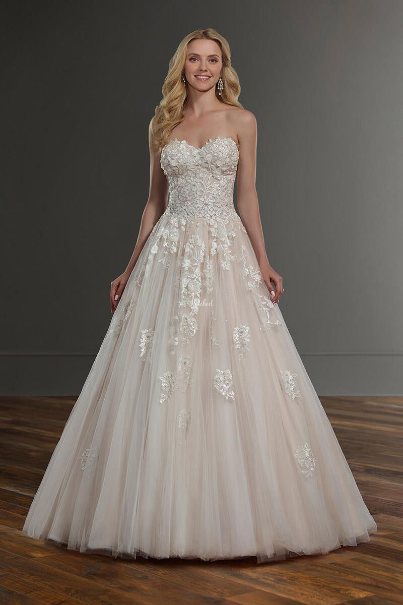 1048 Wedding Dress From Martina Liana Hitched co uk