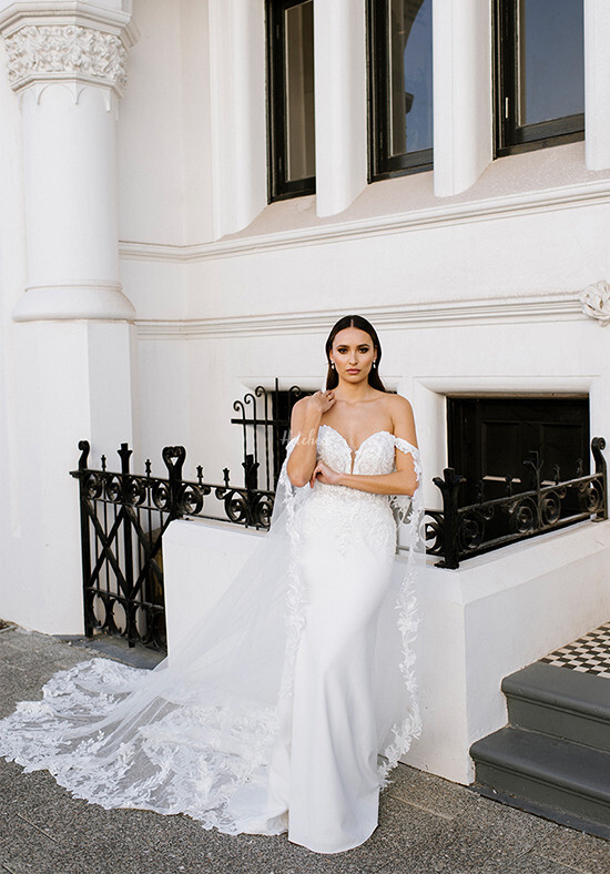 1362 Wedding Dress from Martina Liana 