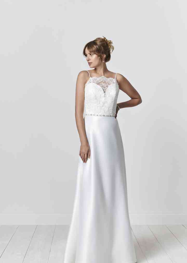 Backless Wedding Dresses & Bridal Gowns