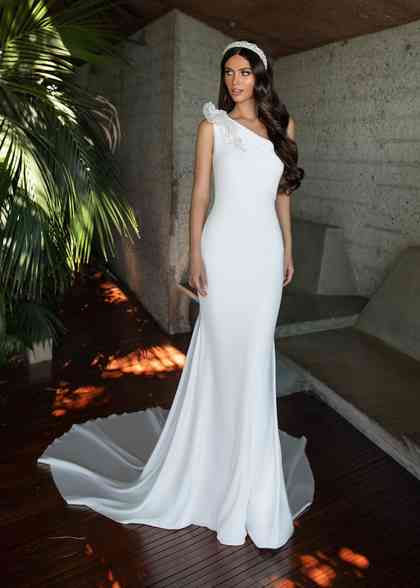 pronovias reynolds