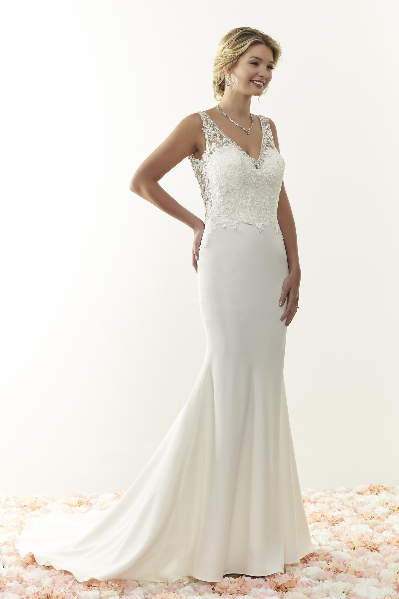 elizabeth wedding gowns