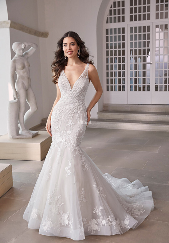 69652 - Felicia Wedding Dress from Ronald Joyce - hitched.co.uk