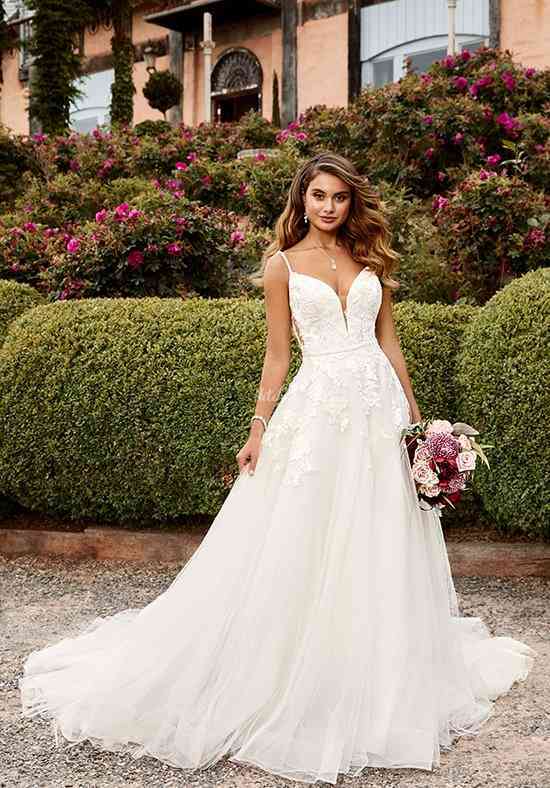 Top 5 Traditional Wedding Dresses - Fashionably Yours Bridal & Formal Wear