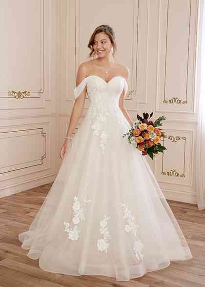 Y22059A Charlotte Wedding Dress from Sophia Tolli - hitched.co.uk