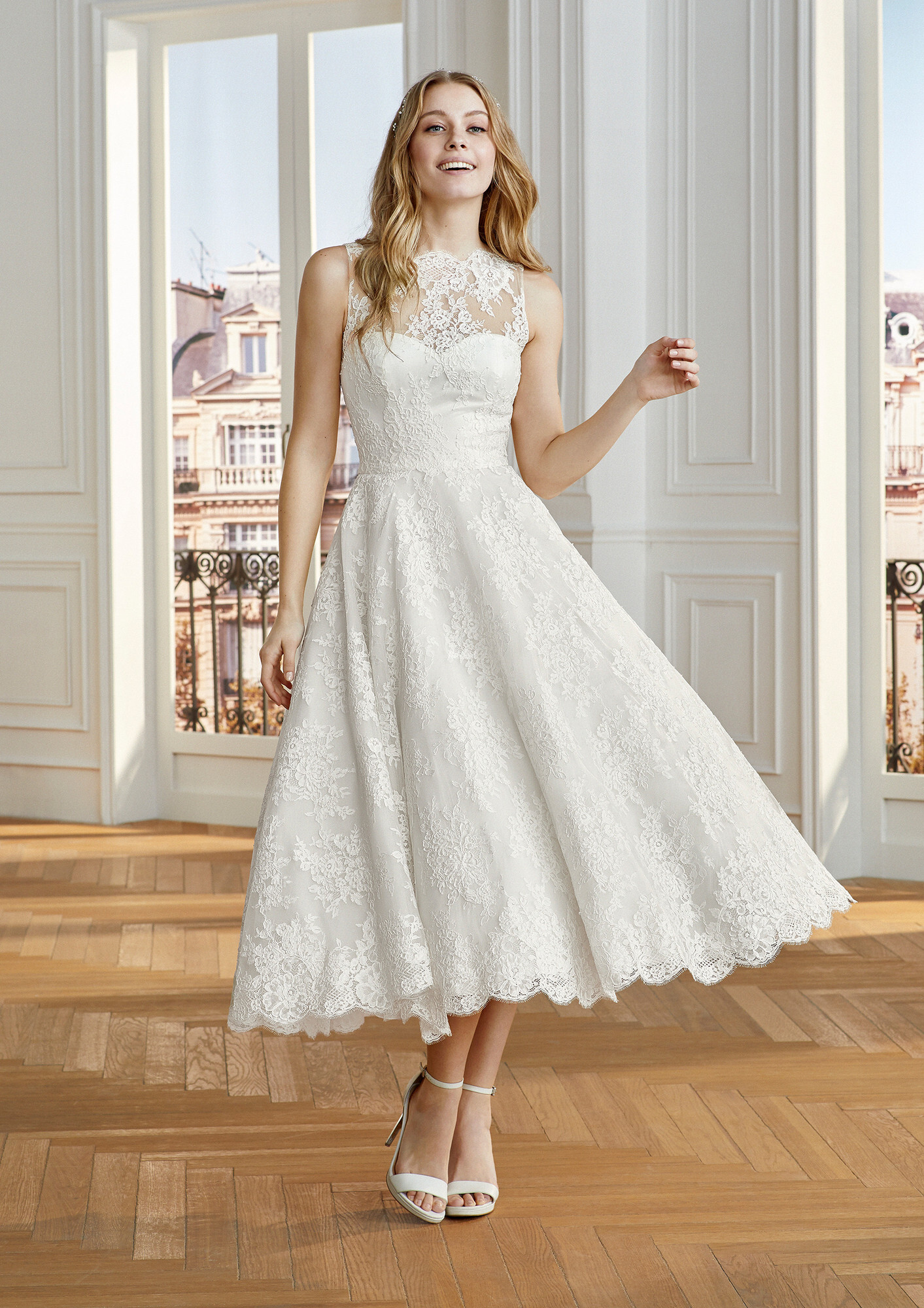 Below the knee hot sale wedding dresses