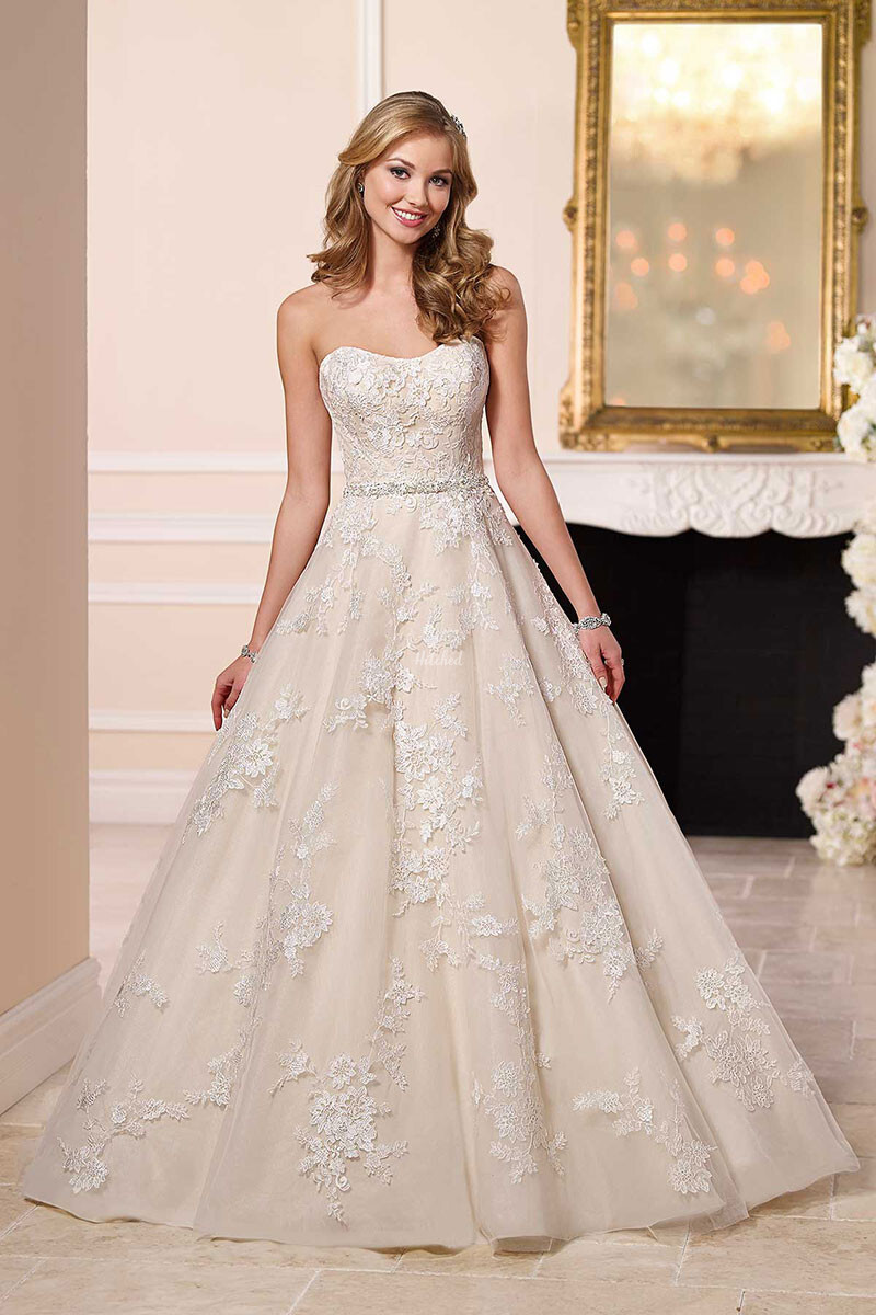 6130 Wedding Dress from Stella York hitched co uk