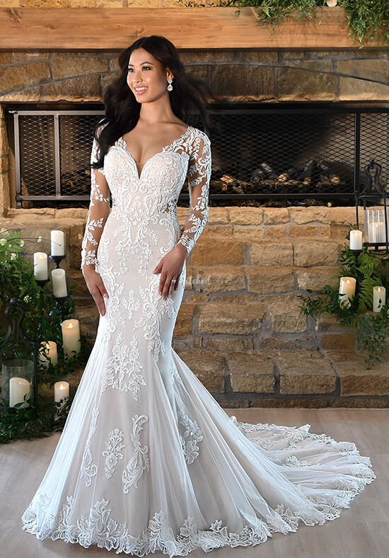 7420 Wedding Dress from Stella York - hitched.co.uk