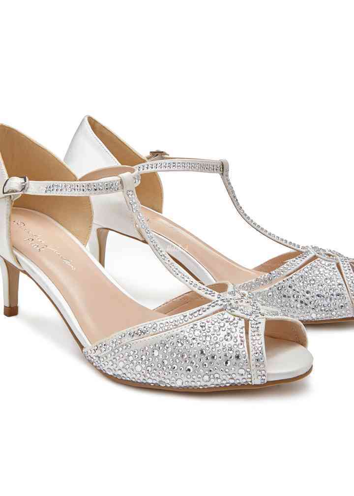 Laili Wide Fit Wedding Shoes from Paradox London Pink 
