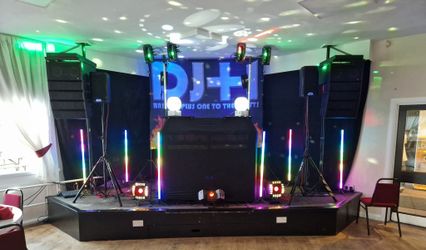 DJ +1