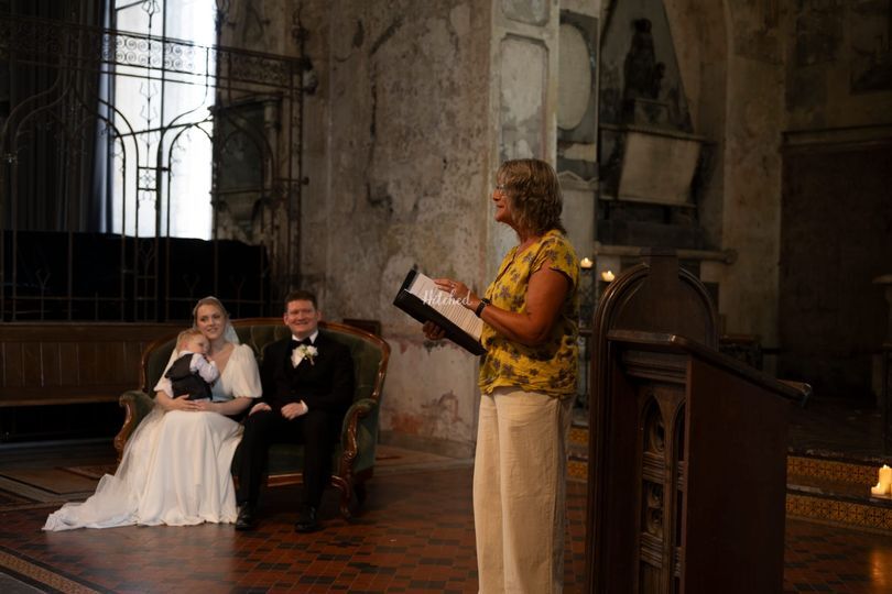 Bristol Wedding & Funeral Celebrant Kay Hamilton