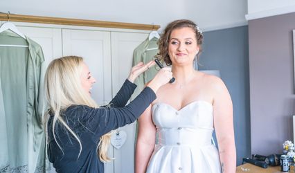 Nichola J Makeup