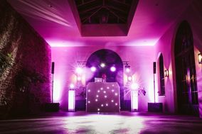 Icon Entertainments Specialist Wedding and Events DJ