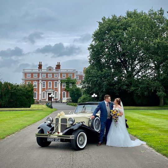 His & Hers Wedding Cars
