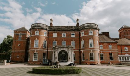 Oakley Hall Hotel