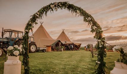 Special Event Tipis