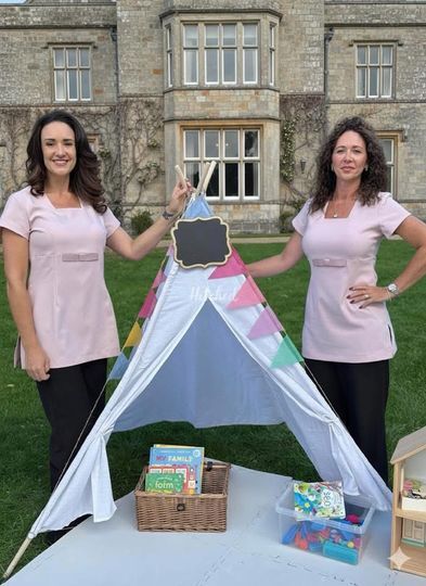 The Wedding Childcare Specialist