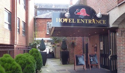 Red Lion Hotel